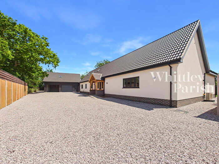 3 Bedroom Detached House For Sale In Long Street, Great Ellingham, Attleborough, NR17