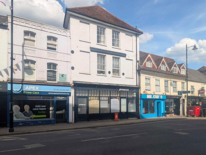 1 Bedroom Flat To Rent In Cheap Street, Newbury, RG14