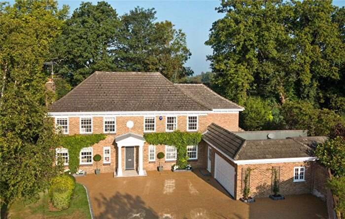 5 Bedroom Detached House To Rent In Burleigh Park, Cobham, Surrey, KT11
