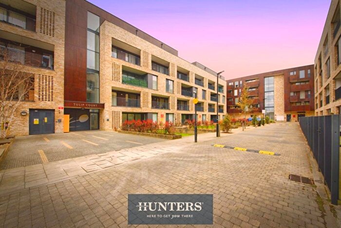 4 Bedroom Flat For Sale In Alpine Road, London, NW9