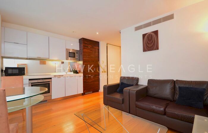 Studio To Rent In Ontario Tower, Fairmont Avenue, London, E14