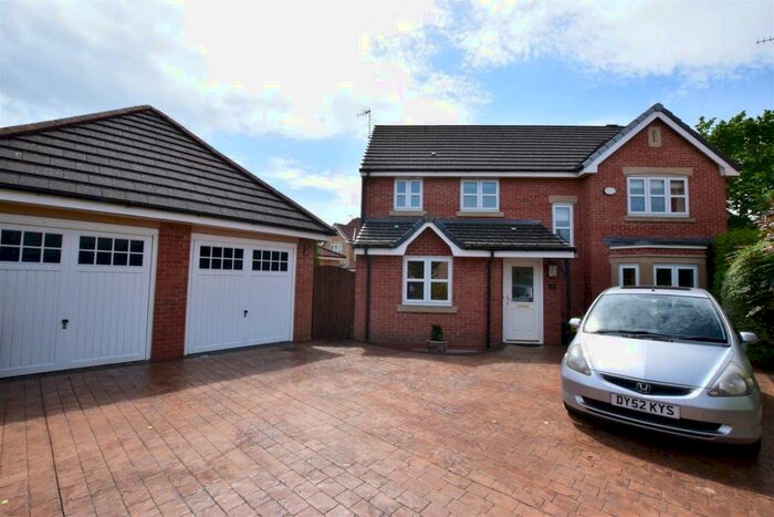 4 Bedroom Detached House To Rent In Hogarth Drive, Prenton, CH43