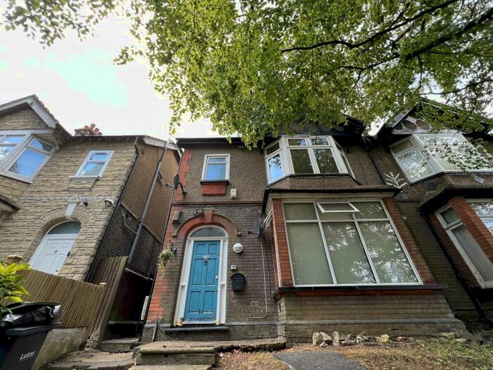 2 Bedroom Apartment To Rent In London Road, Town Centre, LU1