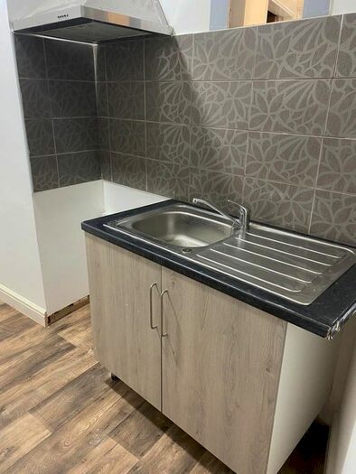 3 Bedroom Flat To Rent In Mary Row, Birmingham B13