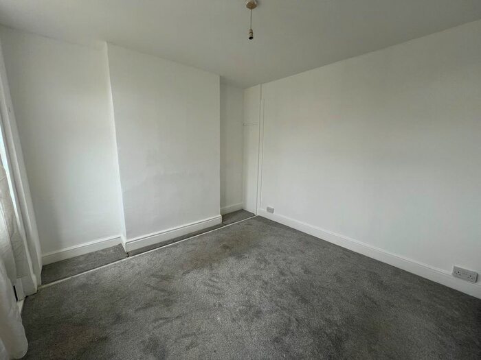 1 Bedroom Flat To Rent In Bedford Road, Harrow, HA1