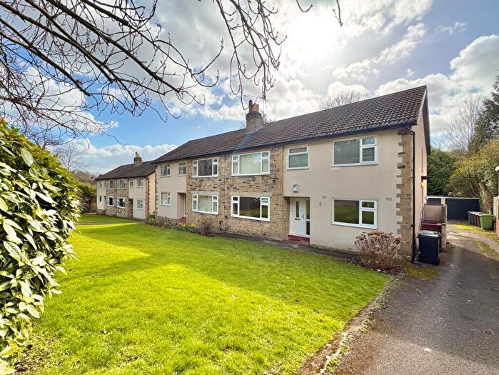 2 Bedroom Flat To Rent In Wetherby Road, Roundhay, Leeds, LS8