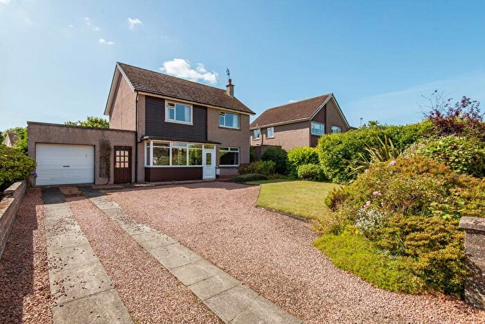 3 Bedroom Detached House For Sale In Canongate, St Andrews, KY16
