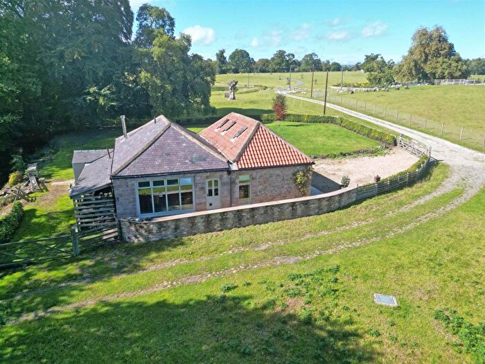 3 Bedroom Barn Conversion For Sale In Brough Park, DL10