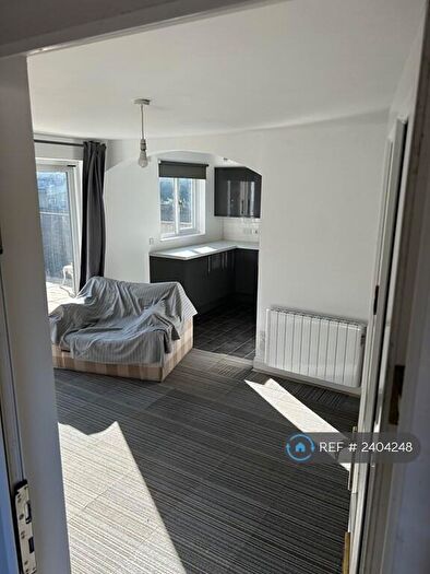 Studio To Rent In Cambrian Close, Bursledon, Southampton, SO31