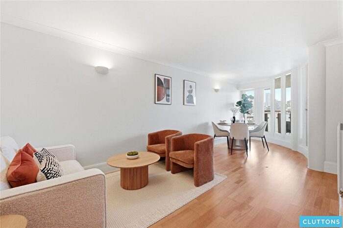 2 Bedroom Flat For Sale In River View Heights, Bermondsey Wall West, London, SE16