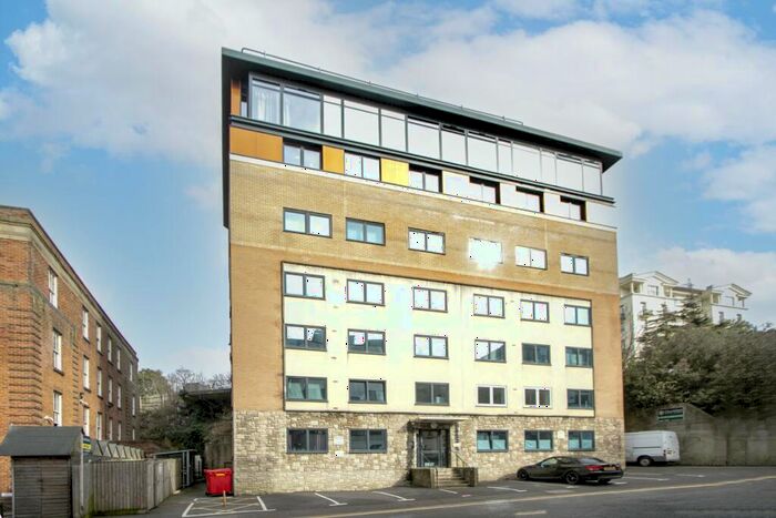 1 Bedroom Apartment For Sale In Hinton Road, Bournemouth, BH1