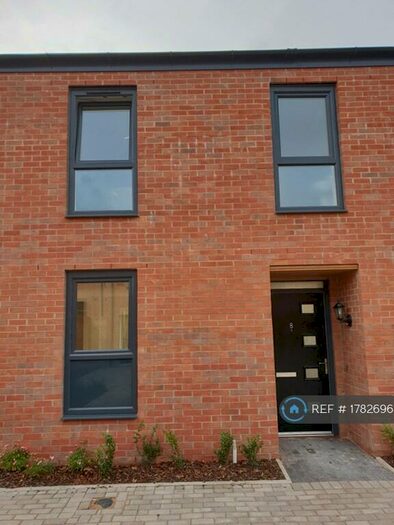 3 Bedroom Semi-Detached House To Rent In Angel Court, Derby, DE1