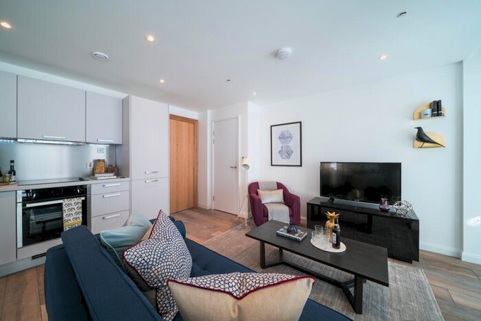 1 Bedroom Apartment To Rent In Queen Street Maidenhead Berkshire, SL6