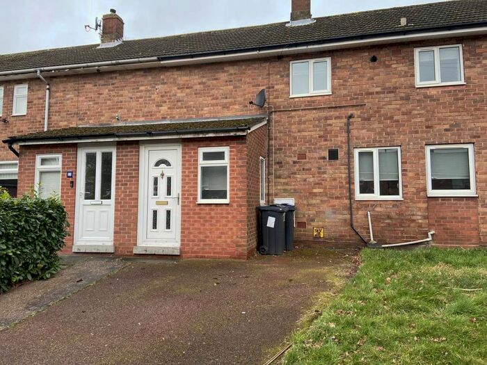 2 Bedroom Property To Rent In Trenchard Close, Sutton Coldfield, B75