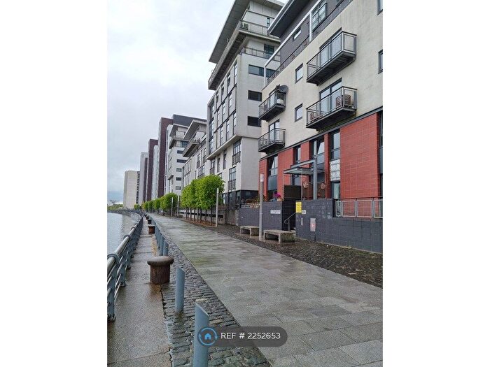 2 Bedroom Flat To Rent In Meadowside Quay Walk, Glasgow, G11