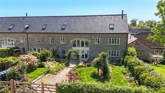 4 Bedroom House For Sale In Chapel Farm Barns, Ashton, Peterborough, Northamptonshire, PE8