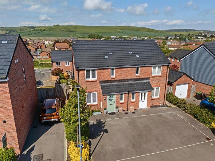 3 Bedroom Semi-Detached House For Sale In Cranesbill Way, Weymouth, DT3