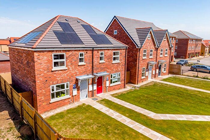 3 Bedroom Semi-Detached House For Sale In The Furlongs At Holland Park, Spalding, PE11