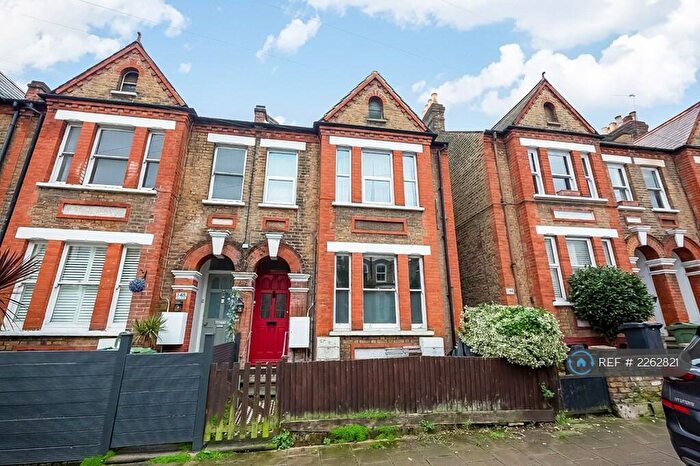 1 Bedroom Flat To Rent In Gipsy Road, London, SE27