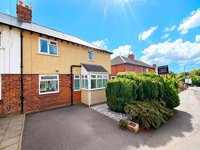 3 Bedroom Semi Detached House To Rent In Grange Road, Stourbridge, DY9