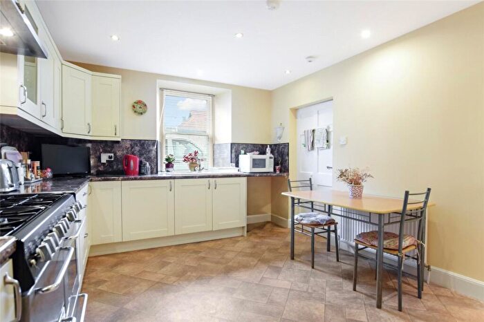 2 Bedroom Semi-Detached House For Sale In High Street, Leslie, Glenrothes, Fife, KY6