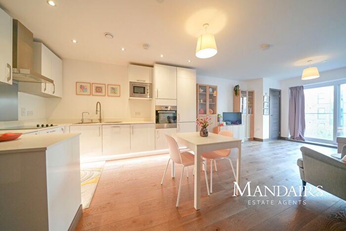 1 Bedroom Flat For Sale In Avonside House, East Station Road, Fletton Quays, Peterborough, PE2