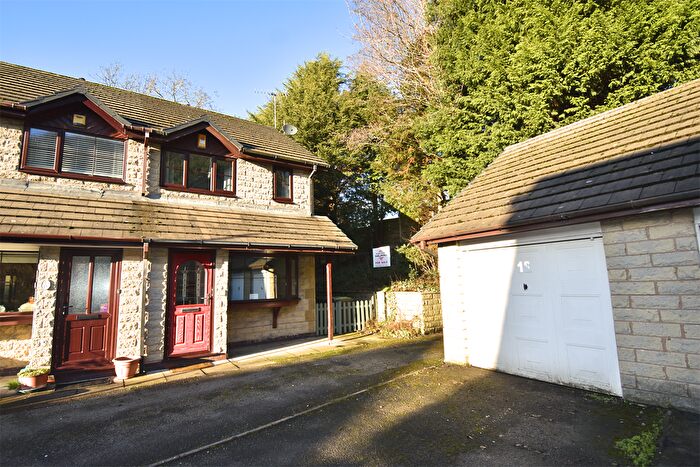 2 Bedroom Semi-Detached House For Sale In Woodbrook, Whaley Bridge, High Peak, SK23