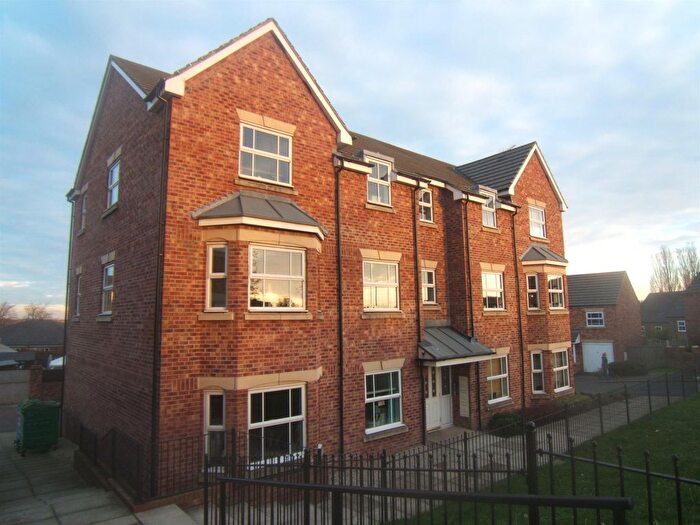 2 Bedroom Flat To Rent In Aston Chase, Pontefract, WF9
