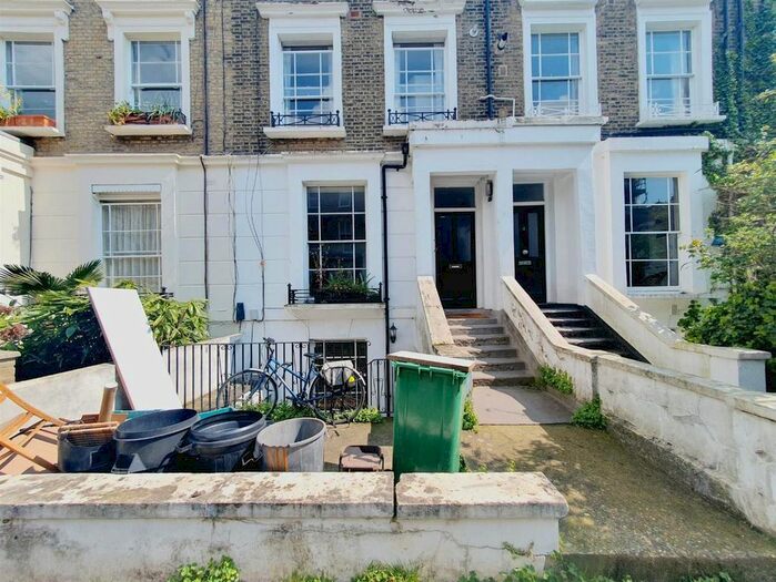 2 Bedroom Flat To Rent In Harecourt Road, London, N1