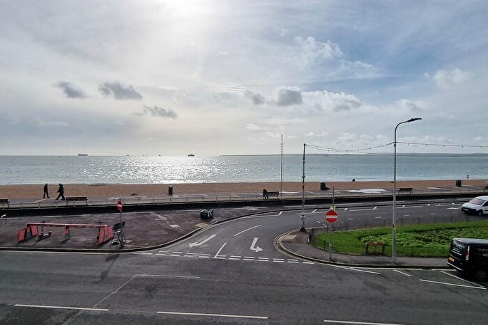 2 Bedroom Apartment For Sale In Southsea, Hampshire, PO4