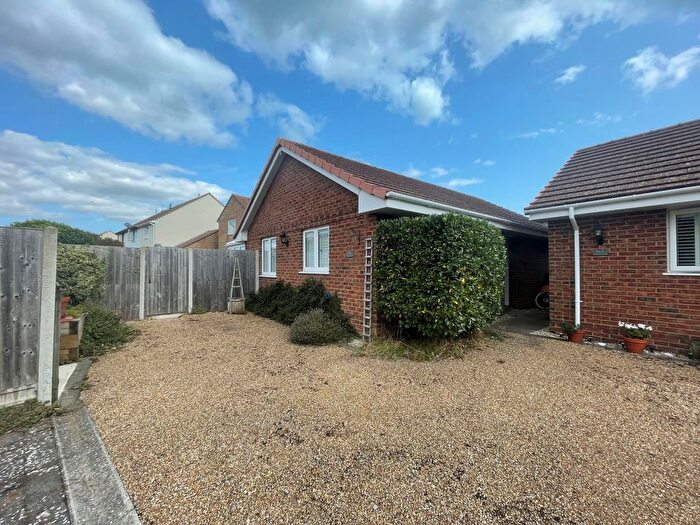 2 Bedroom Detached Bungalow For Sale In Hancocks Field, Deal, CT14