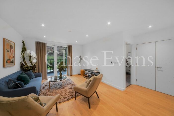 1 Bedroom Flat To Rent In Dundee House, West Ealing, London, W13