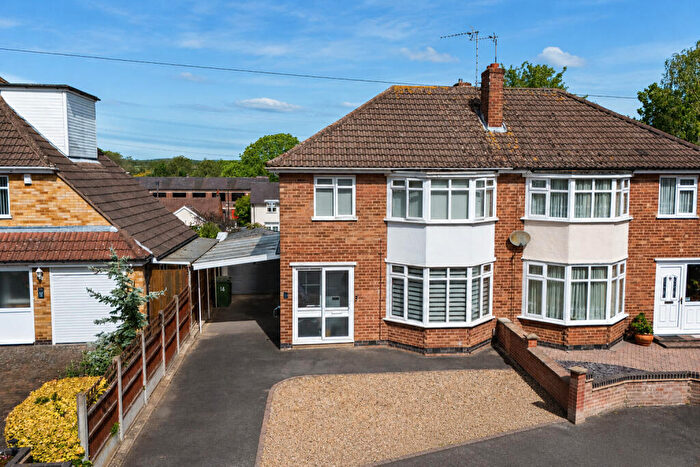 3 Bedroom Semi-Detached House For Sale In Ilmington Close, Glenfield, Leicester, Leicestershire, LE3