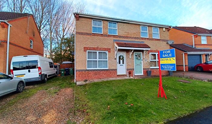 3 Bedroom Semi-Detached House For Sale In Gamul Close, Newton Aycliffe, County Durham, DL5