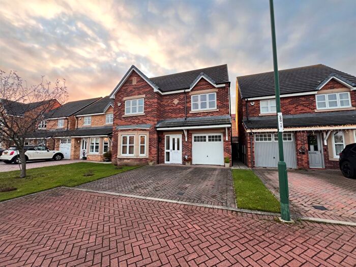 4 Bedroom Detached House For Sale In Alderman Close, Redcar, TS10