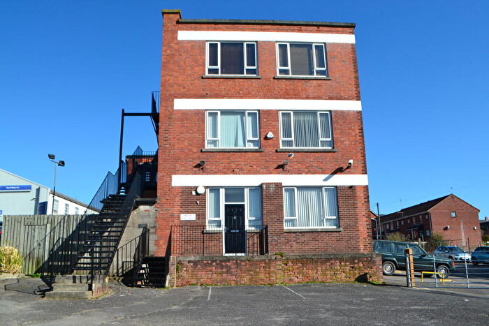 2 Bedroom Apartment To Rent In Central Yeovil, Somerset, BA21
