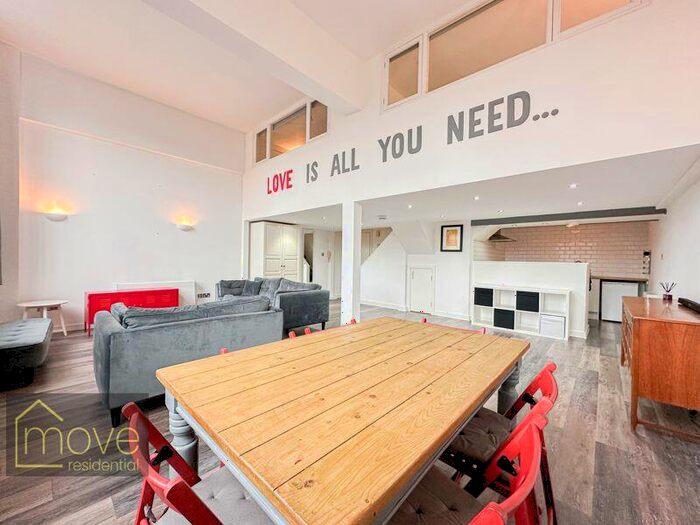 3 Bedroom Flat For Sale In Hatton Garden, City Centre, Liverpool, L3