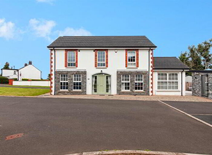 3 Bedroom Detached House For Sale In B Lylehill Road East, Templepatrick, BT39