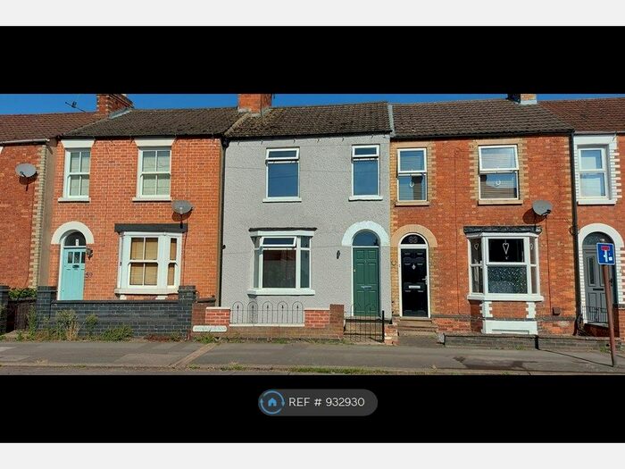 2 Bedroom Terraced House To Rent In Green Lane, Kettering, NN16