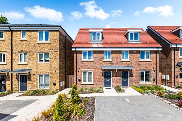 3 Bedroom Semi Detached House To Rent In Stopes Road, Ascot, Berkshire, SL5