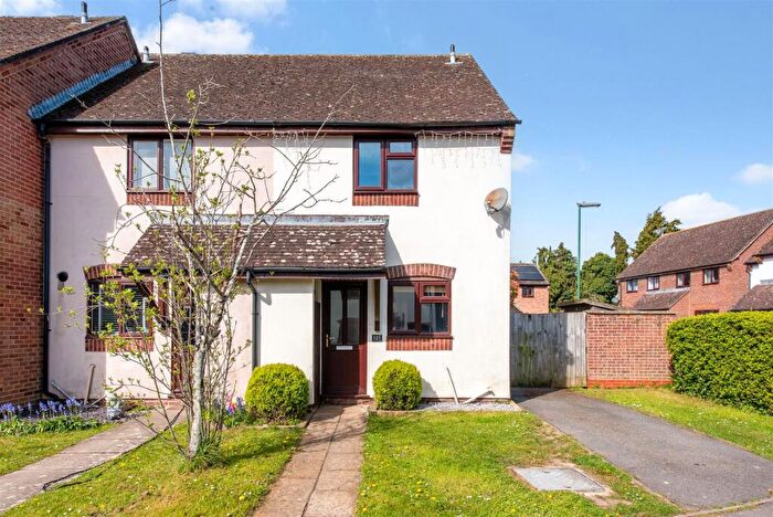 2 Bedroom End Of Terrace House For Sale In Highfield Lane, Oving, Chichester, PO20