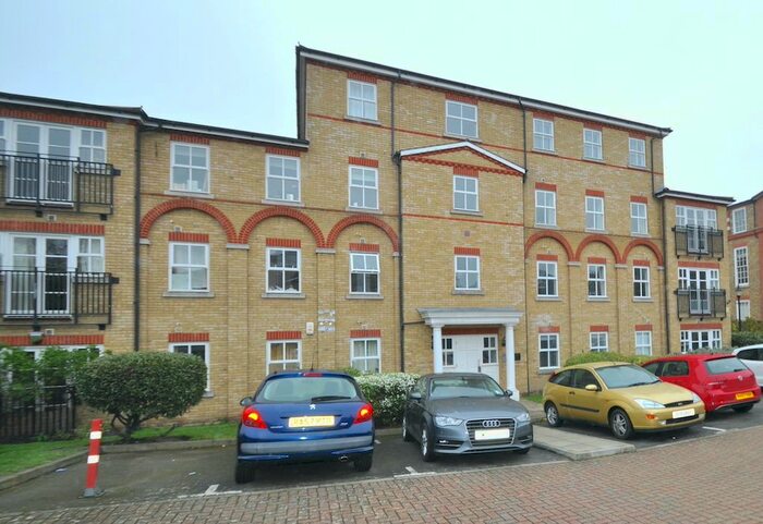 2 Bedroom Flat To Rent In Belvedere Place, Off Acre Lane, Brixton, London, SW2