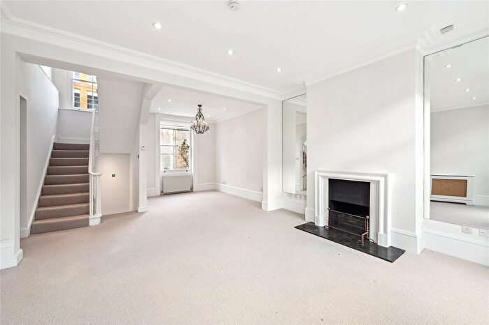 5 Bedroom Terraced House To Rent In Gertrude Street, London, SW10