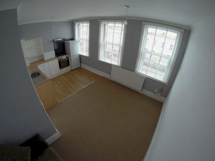 1 Bedroom Flat To Rent In Stoke Newington Road, London, N16