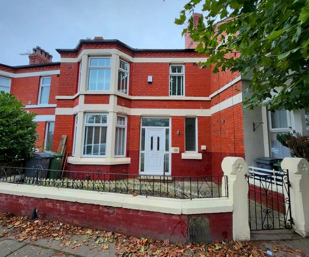 3 Bedroom Property To Rent In Gorsefield Road, Birkenhead, CH42