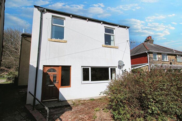 3 Bedroom Detached House For Sale In Ramsden Wood Road, Todmorden, OL14