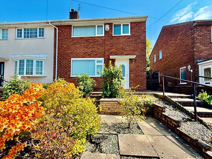 3 Bedroom Semi-Detached House To Rent In Egerton Road, Prescot, L34