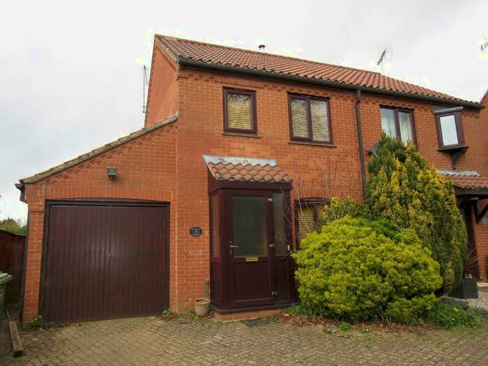 2 Bedroom Semi-Detached House To Rent In Glosthorpe Manor, Ashwicken, PE32