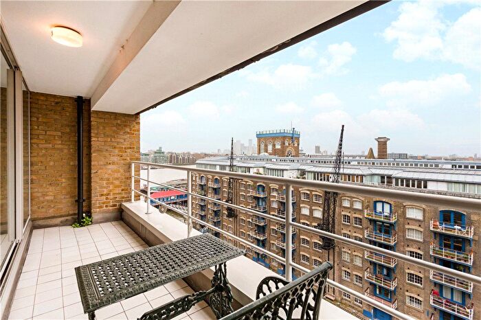 2 Bedroom Flat To Rent In Cinnamon Wharf, Shad Thames, London, SE1