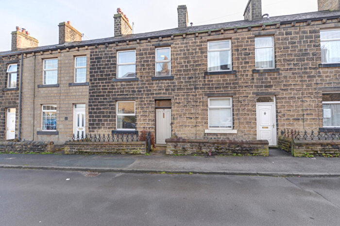 2 Bedroom Terraced House To Rent In Sun Street, Eastburn, BD20